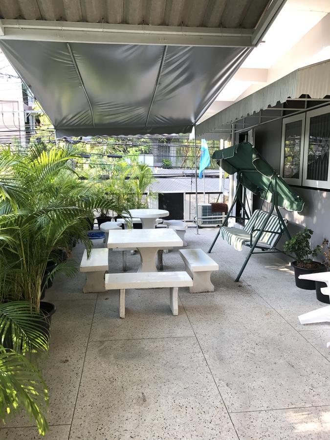 Add Home Hostel Vipavadee 42 Bangkok Buitenkant foto