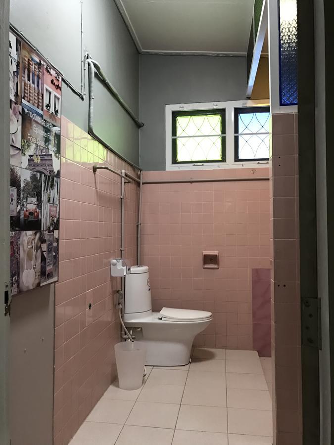 Add Home Hostel Vipavadee 42 Bangkok Buitenkant foto