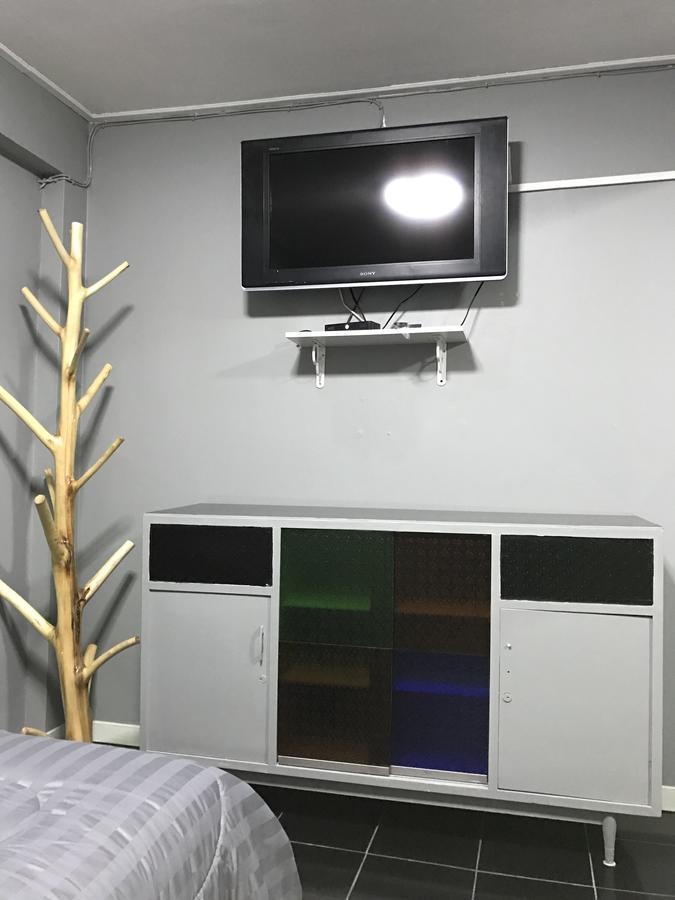 Add Home Hostel Vipavadee 42 Bangkok Buitenkant foto