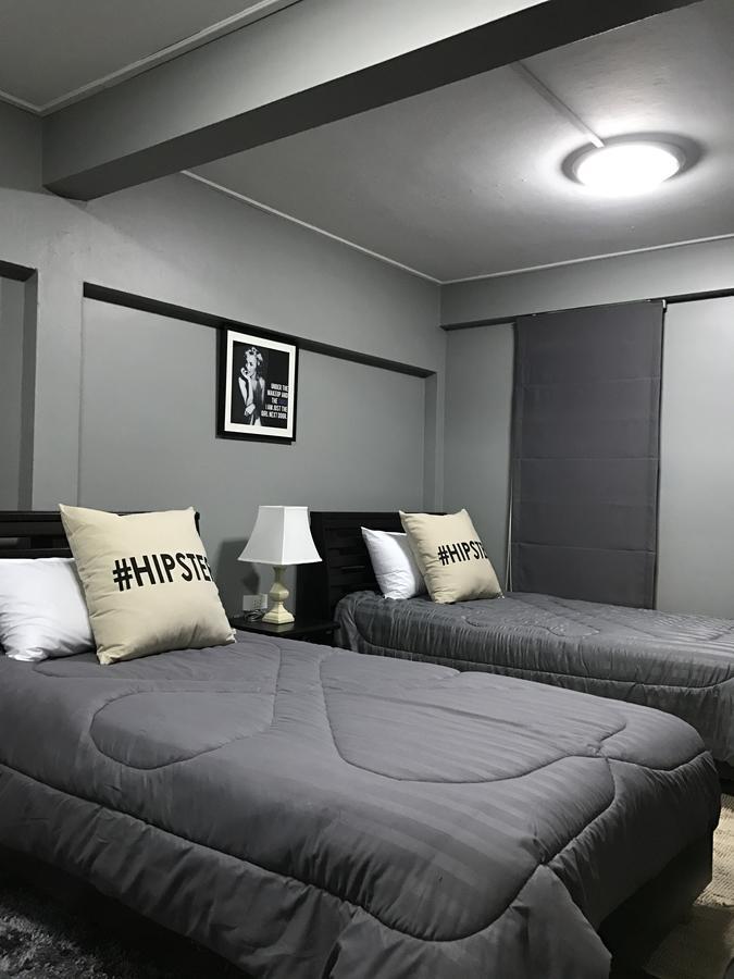 Add Home Hostel Vipavadee 42 Bangkok Buitenkant foto