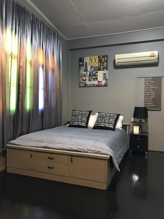 Add Home Hostel Vipavadee 42 Bangkok Buitenkant foto