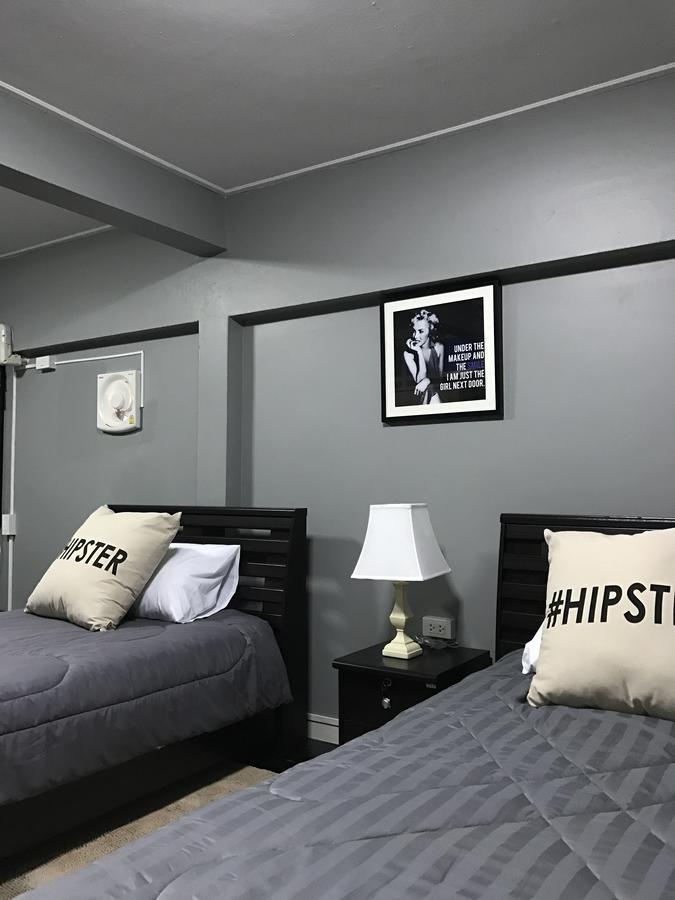 Add Home Hostel Vipavadee 42 Bangkok Buitenkant foto